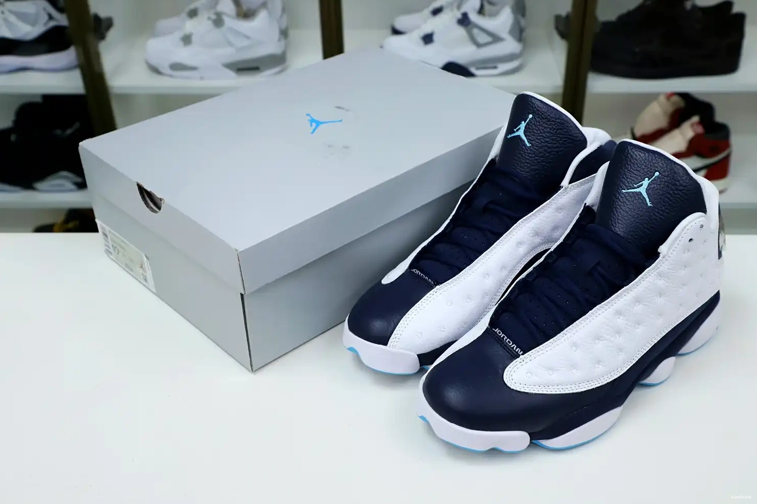 13 Kimikick OBSIDIAN AIR RETRO BLUE JORDAN WHITE 414571-144 POWDER 0620